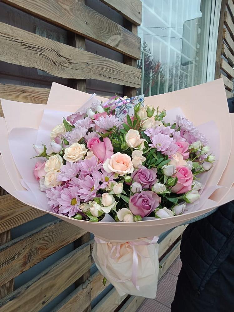 Букет цветов из: Розы и Хризантемы в Верещагино