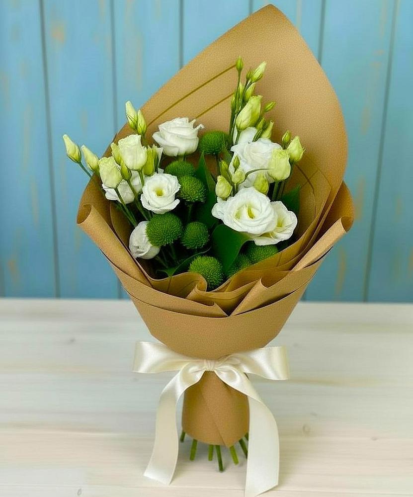 Букет цветов из: Хризантемы и Лизиантусы в Верещагино