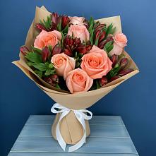 Букет цветов из:  Розы и Альстромерии в Верещагино