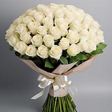 Букет 101 беля роза Белоснежка в Верещагино