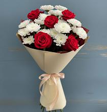 Букет цветов из:  Розы и Хризантемы в Верещагино