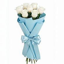 Букет 7 белых роз Проуд в Верещагино